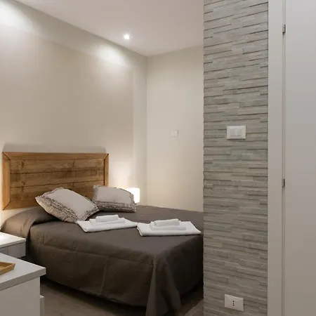 Platform1 ゲストハウス