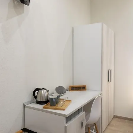 Platform1 Гостевой дом Специя